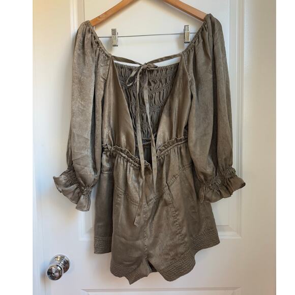 Free People Cassidy Romper Size Small Ruched Casual Nightout - Picture 3 of 7